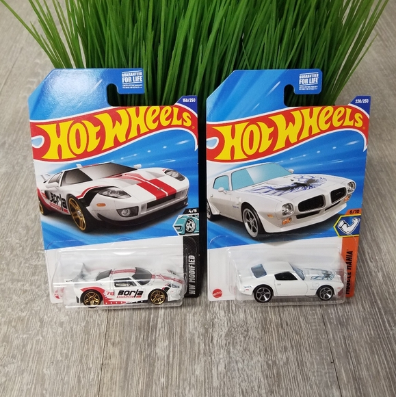 Hot Wheels Muscle And Modified Bundle - Picture 1 of 7